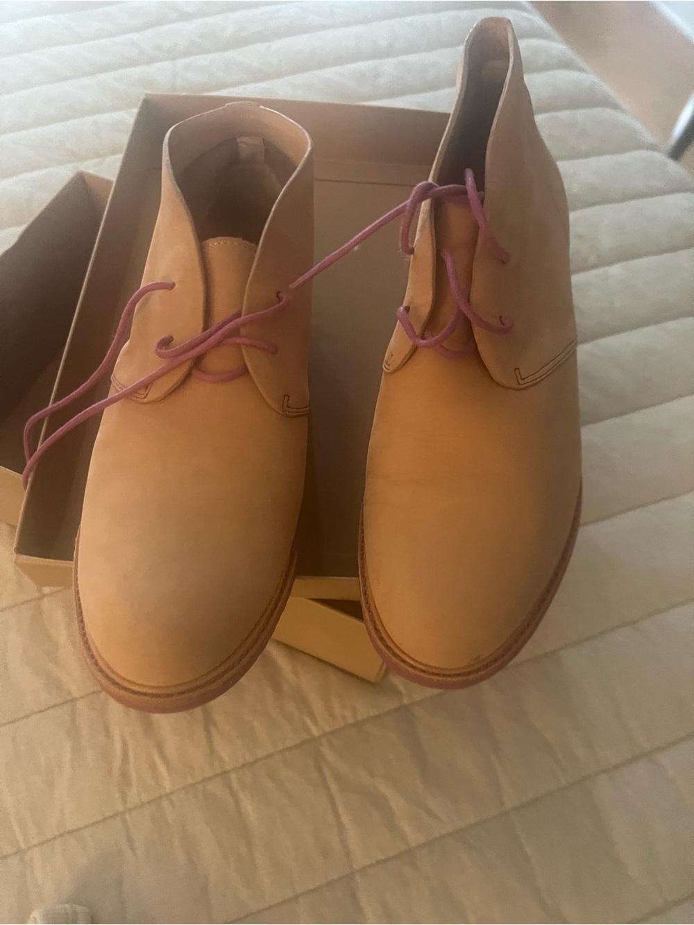 Suede women’s boots. Tan suede with pink laces and sole. Worn twice - Picture 3 of 4